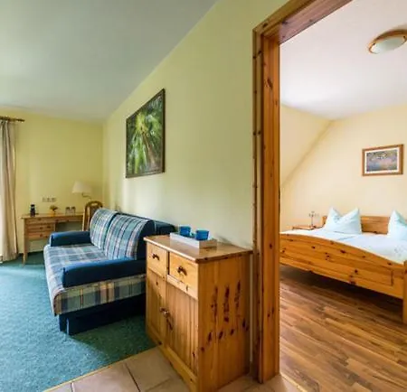Hotel-pension Lindenhof 3* Boltenhagen (Ostseebad)